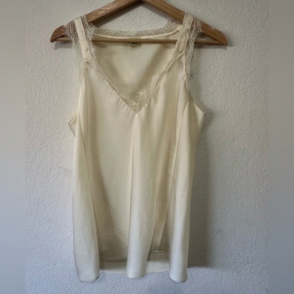 Stella & Dot Cream Lace Detail Top